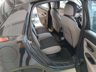 Lancia Ypsilon 1.3 MJT 16V 95 CV 5 porte S&S Platinum (17)