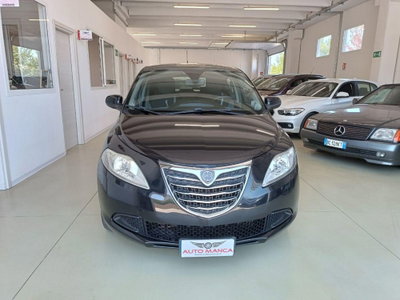 Lancia Ypsilon 1.3 MJT 16V 95 CV 5 porte S&S Platinum (2)