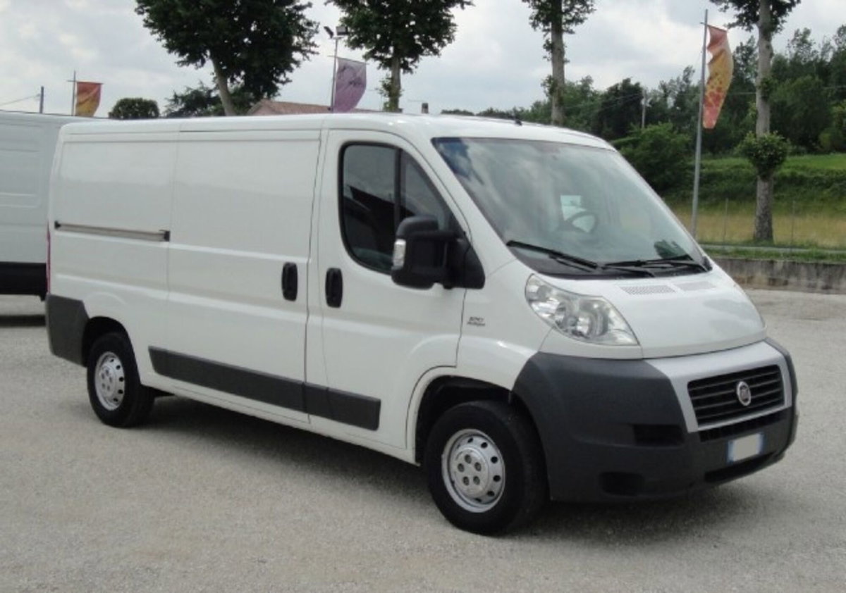 Fiat Ducato Furgone 2.2 mjt3 120cv (2)