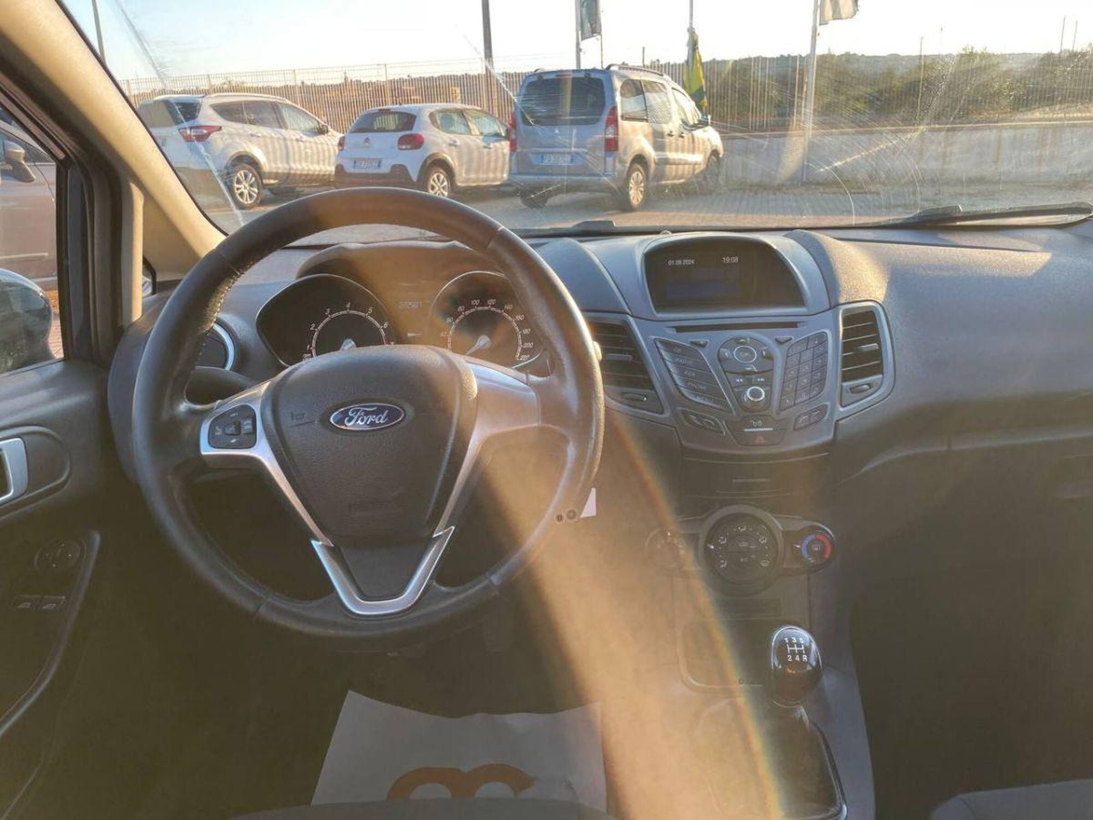 Ford Fiesta Plus 1.4 5 porte Bz.- GPL (10)