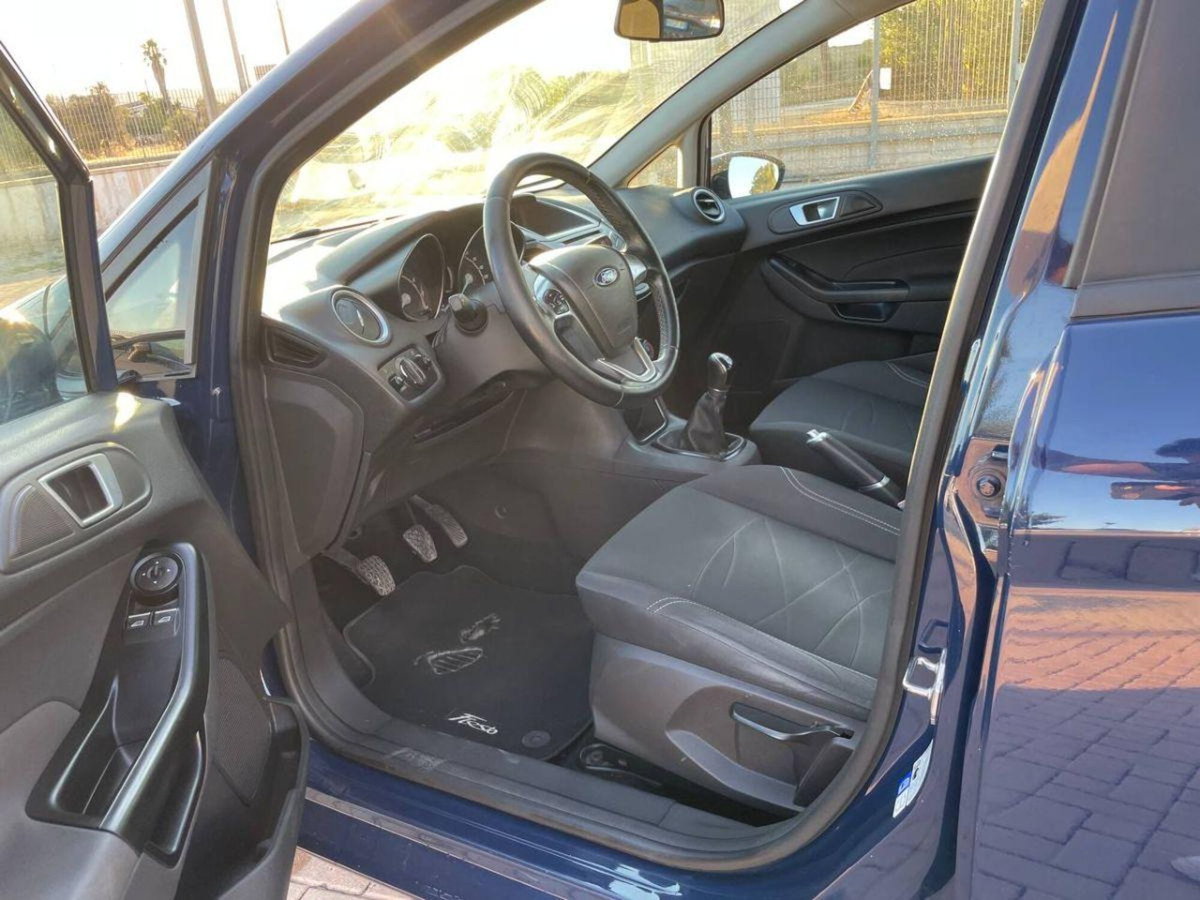 Ford Fiesta Plus 1.4 5 porte Bz.- GPL (9)