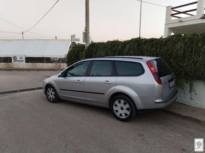 Ford Focus Station Wagon 1.8 TDCi (100CV) cat SW Zetec usata