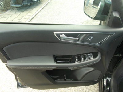 Ford S-Max 2.0 EcoBlue 150CV Start&Stop Aut. Titanium Business (18)