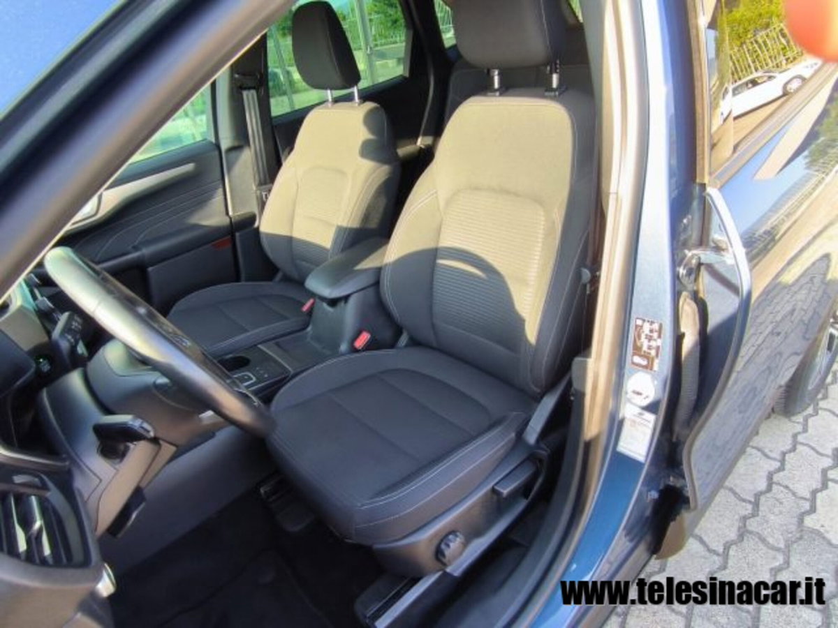 Ford Kuga 1.5 EcoBlue 120 CV 2WD Titanium (9)