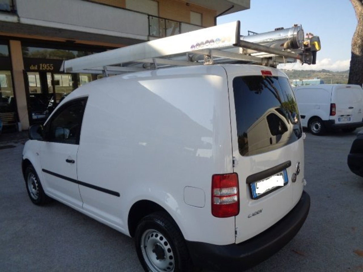 Volkswagen Veicoli Commerciali Caddy 2.0 TDI 110 CV 4Motion 4p. Kombi (2)