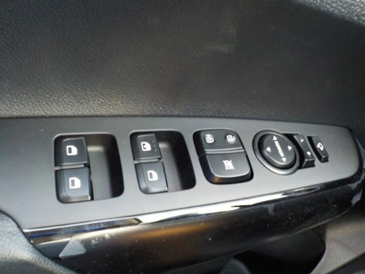 Kia Picanto 1.0 12V 5 porte AMT Style (12)