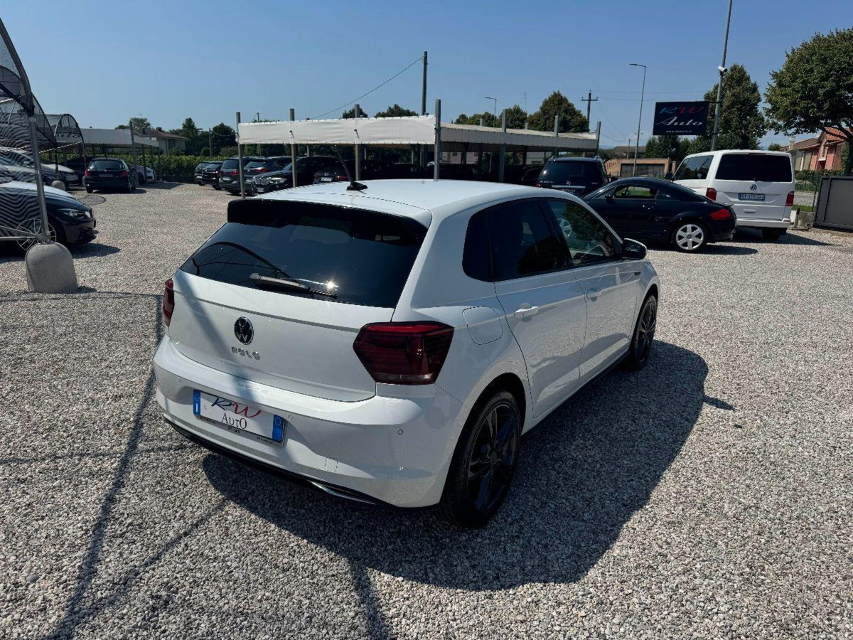 Volkswagen Polo 1.0 tsi R-Line 95cv (5)