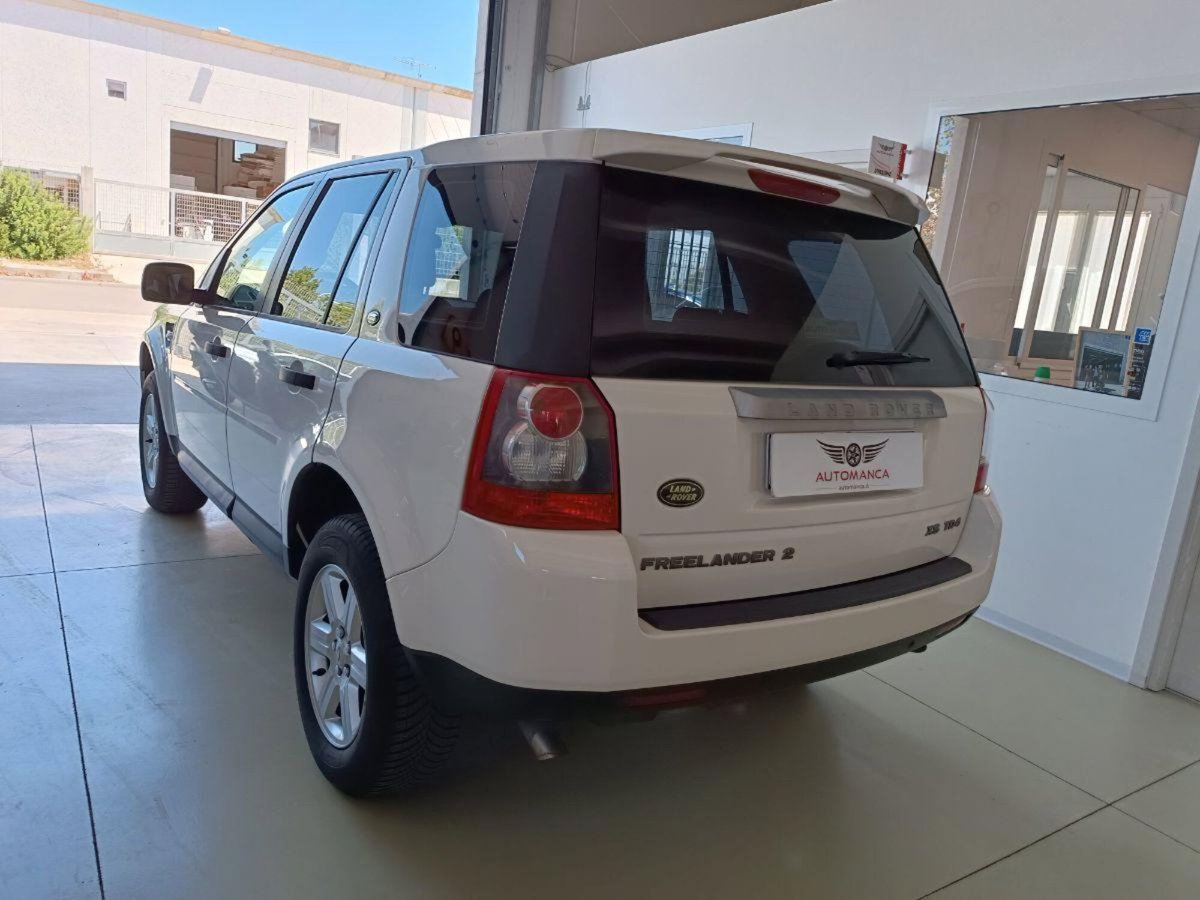 Land Rover Freelander 2.2 TD4 S.W. E (6)