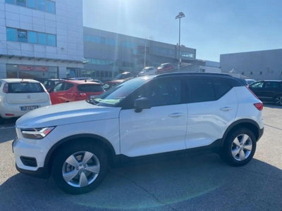 Volvo XC40 D3 AWD Geartronic (3)