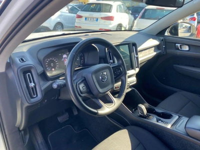 Volvo XC40 D3 AWD Geartronic (8)