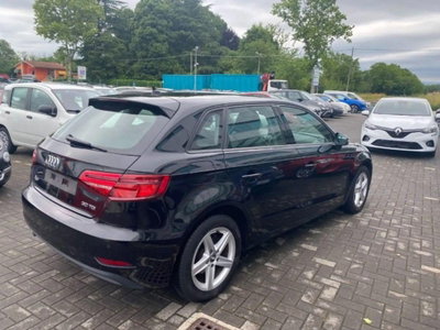 Audi A3 Sportback 2.0 tdi Business 116cv (3)