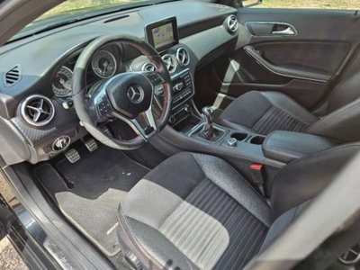 Mercedes-Benz Classe A 200 CDI BlueEFFICIENCY Premium (20)