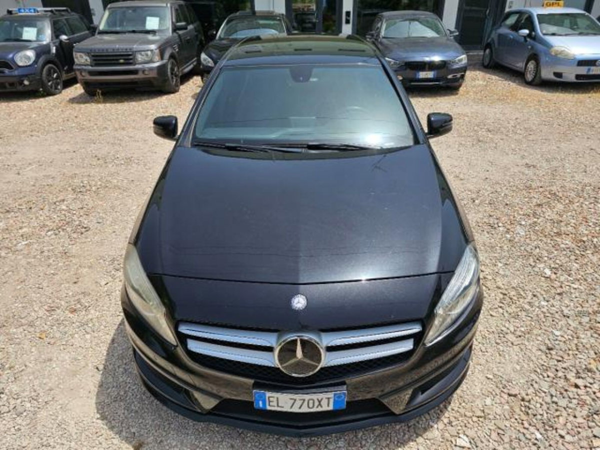 Mercedes-Benz Classe A 200 CDI BlueEFFICIENCY Premium (3)
