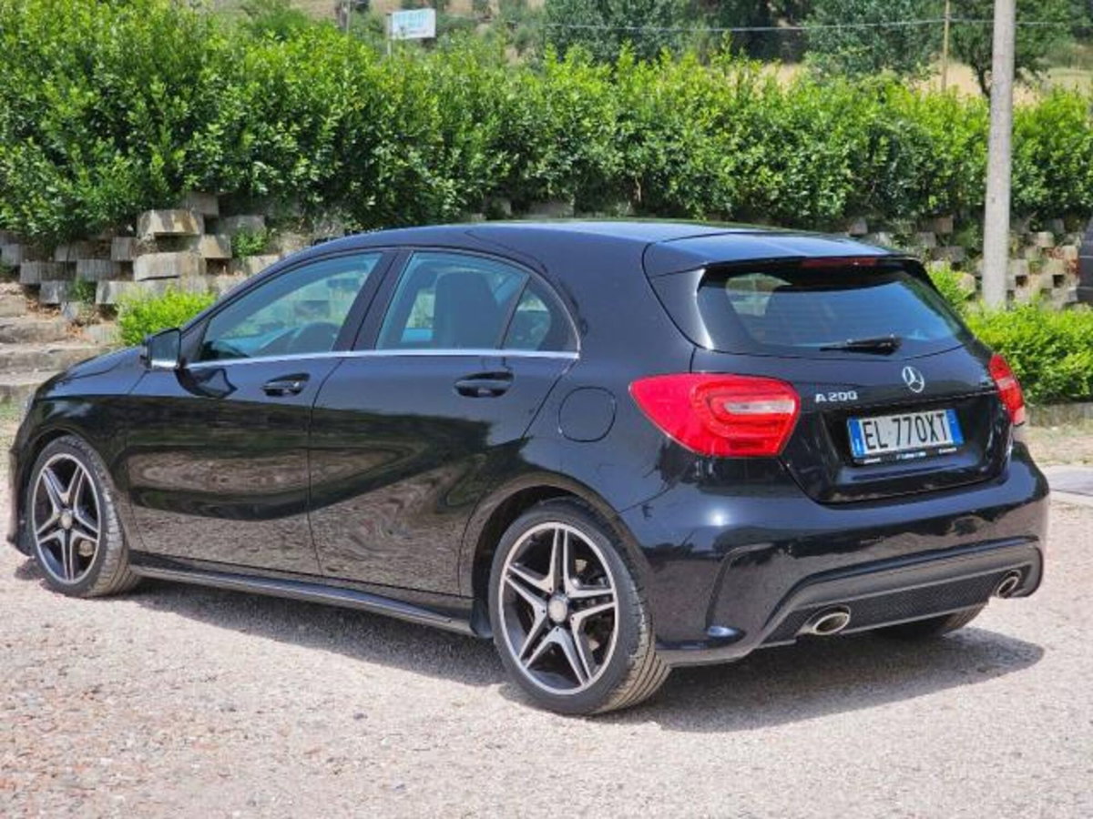 Mercedes-Benz Classe A 200 CDI BlueEFFICIENCY Premium (7)