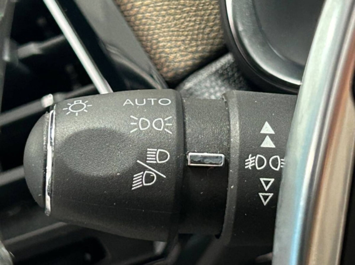 Ds DS 7 DS 7 Crossback BlueHDi 130 aut. Grand Chic (17)
