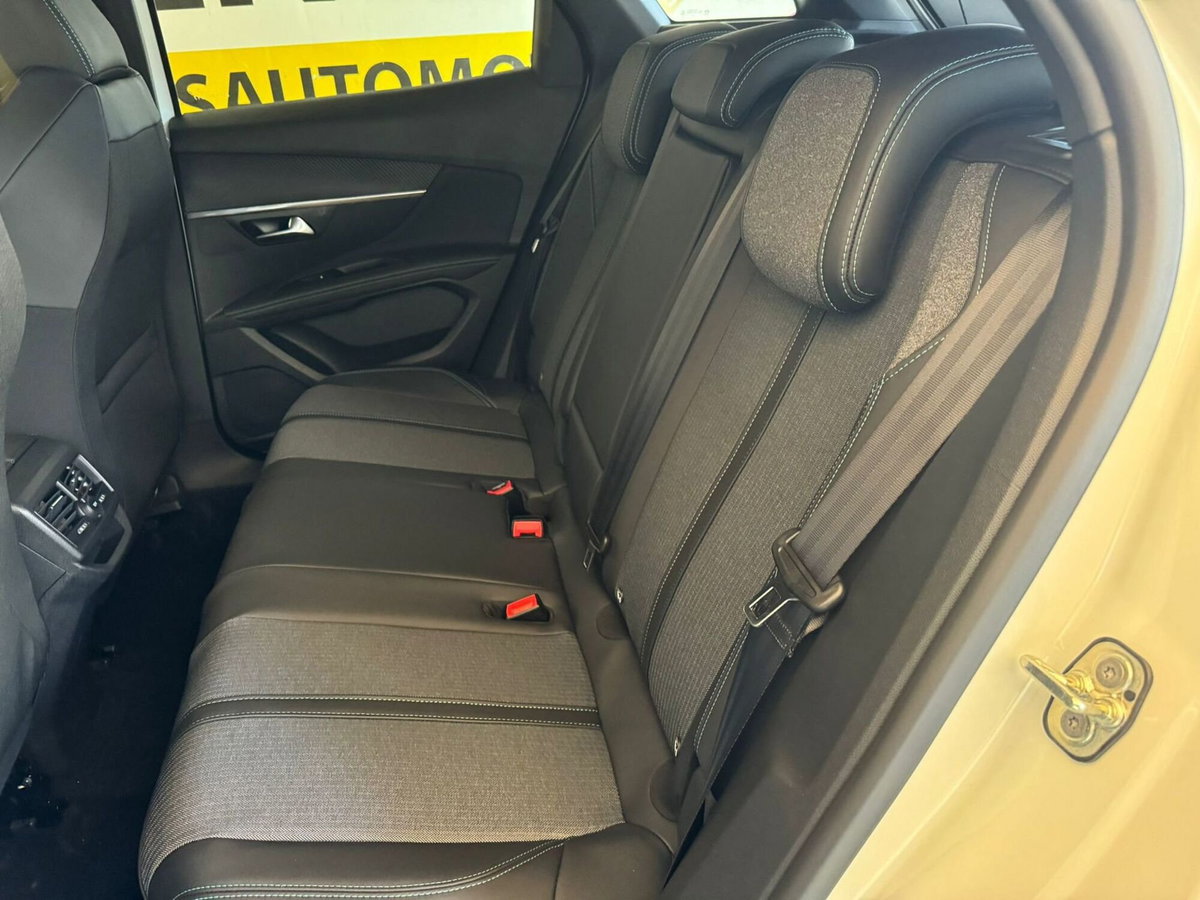 Peugeot 3008 BlueHDi 130 S&S EAT8 Allure Pack (15)