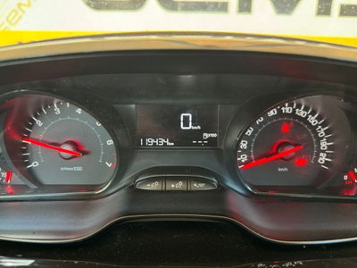 Peugeot 208 VTi 68 CV 5 porte Access (10)