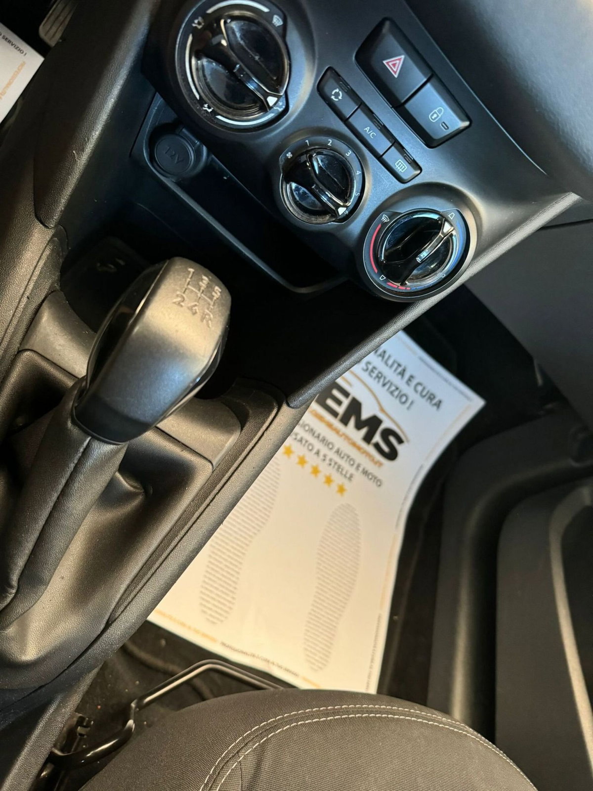 Peugeot 208 VTi 68 CV 5 porte Access (12)