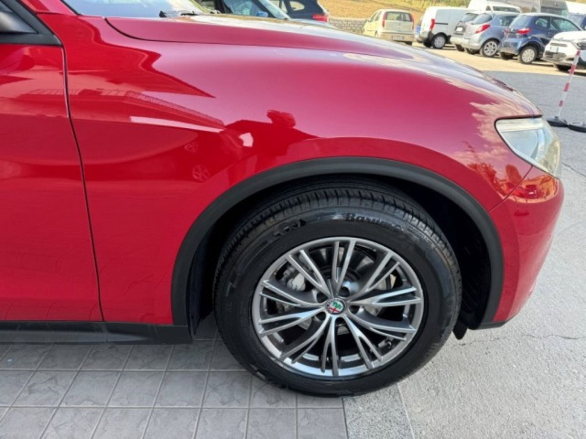 Alfa Romeo Stelvio 2.2 t Intensa rwd 160cv auto (10)