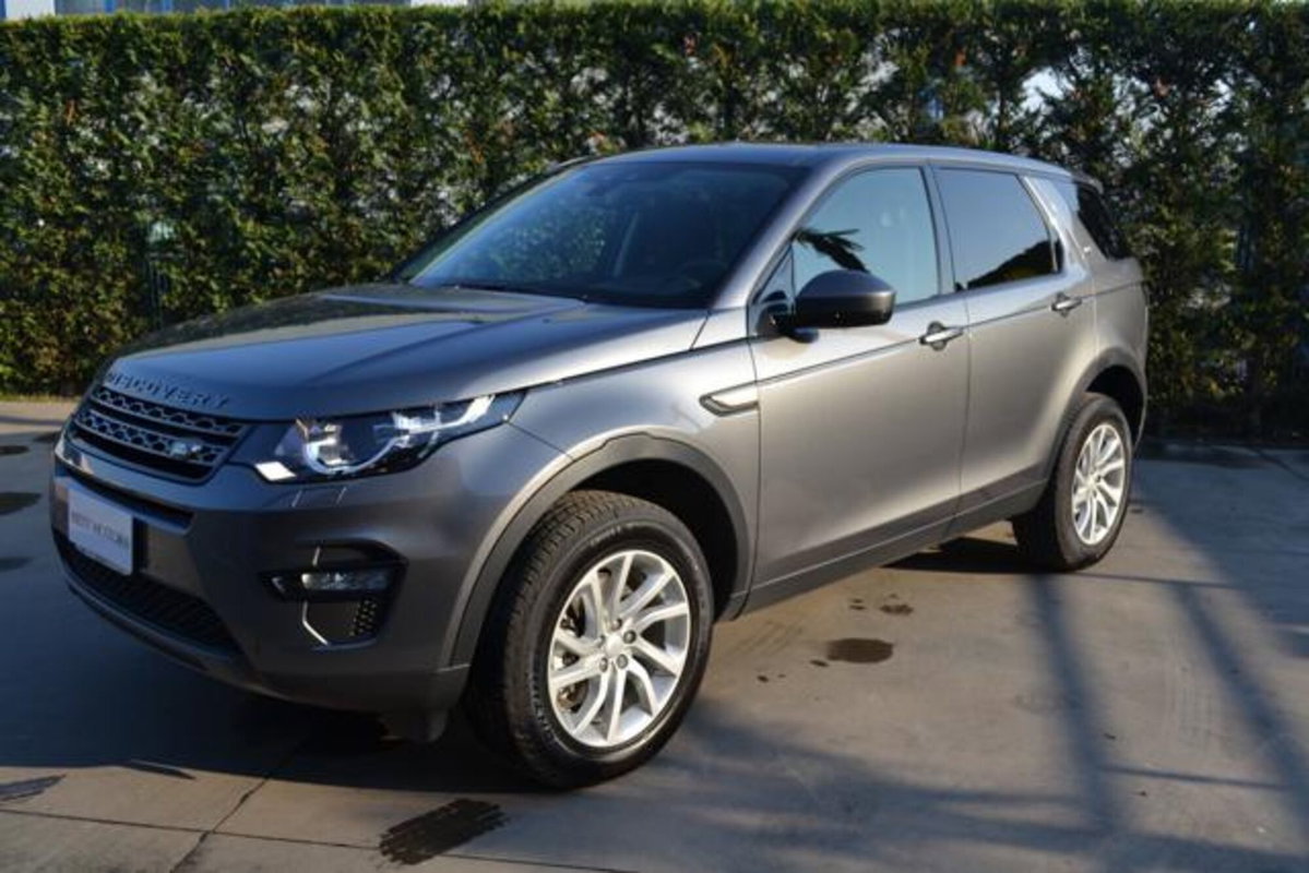 Land Rover Discovery Sport 2.0 TD4 150 CV SE (2)
