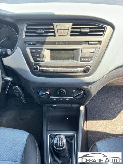 Hyundai i20 1.1 CRDi 12V 5 porte Comfort (6)