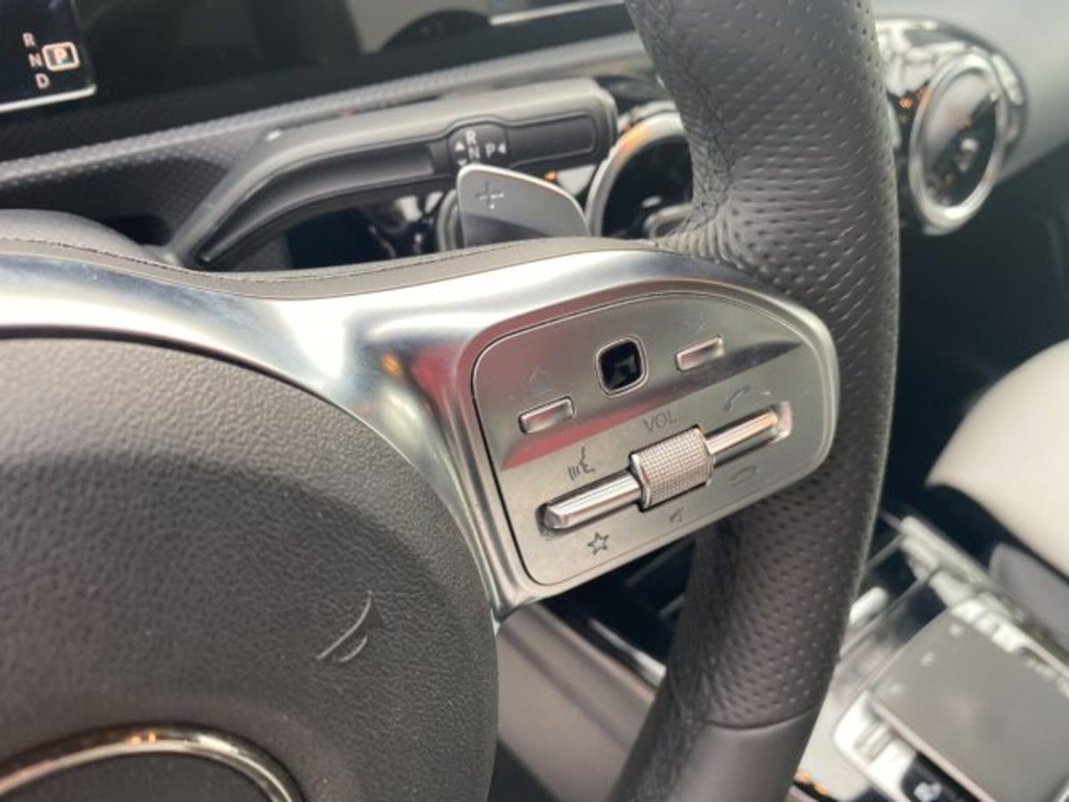 Mercedes-Benz Classe A 220 d Automatic Premium (12)