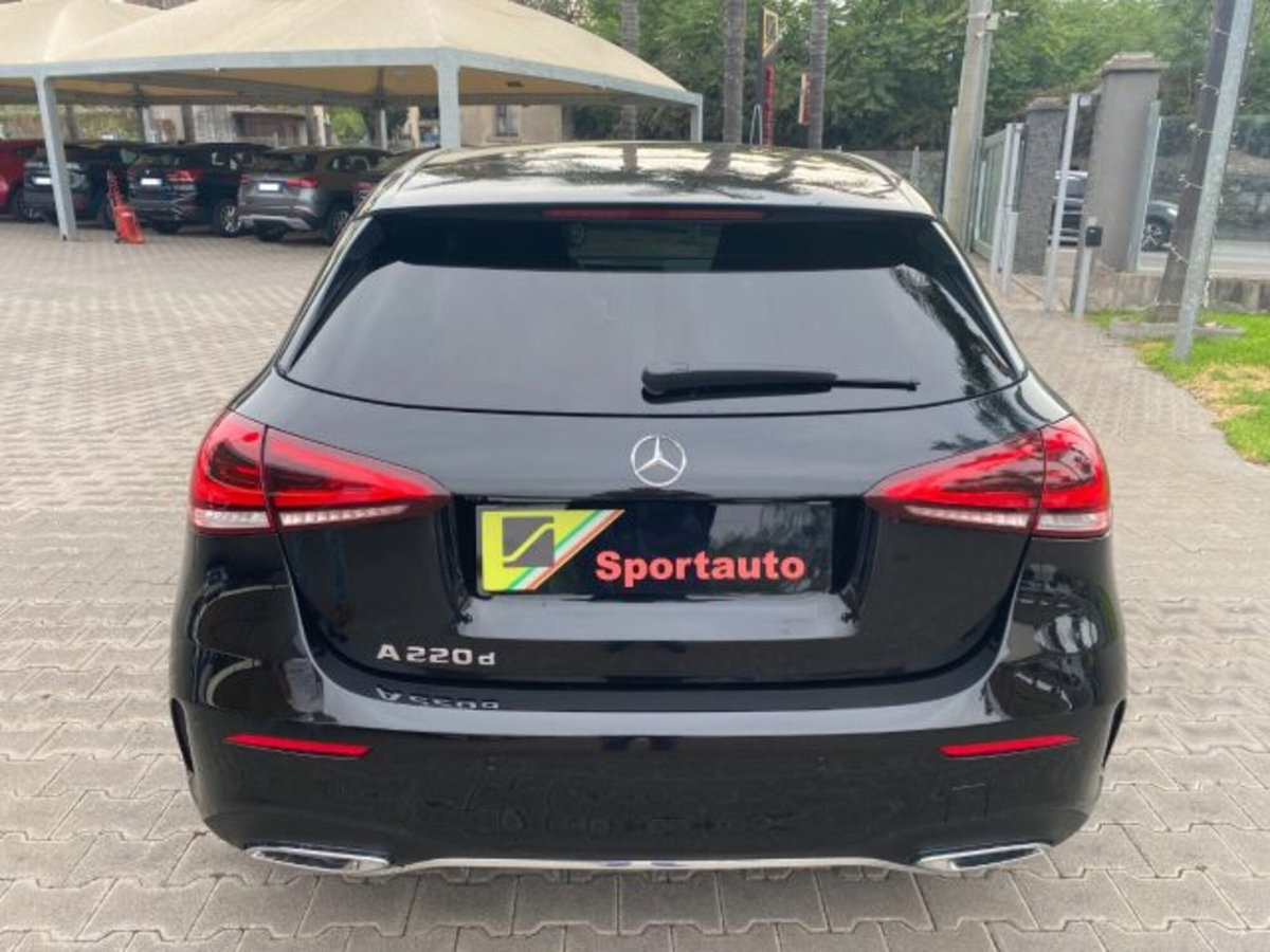 Mercedes-Benz Classe A 220 d Automatic Premium (14)