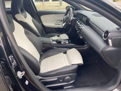 Mercedes-Benz Classe A 220 d Automatic Premium (8)