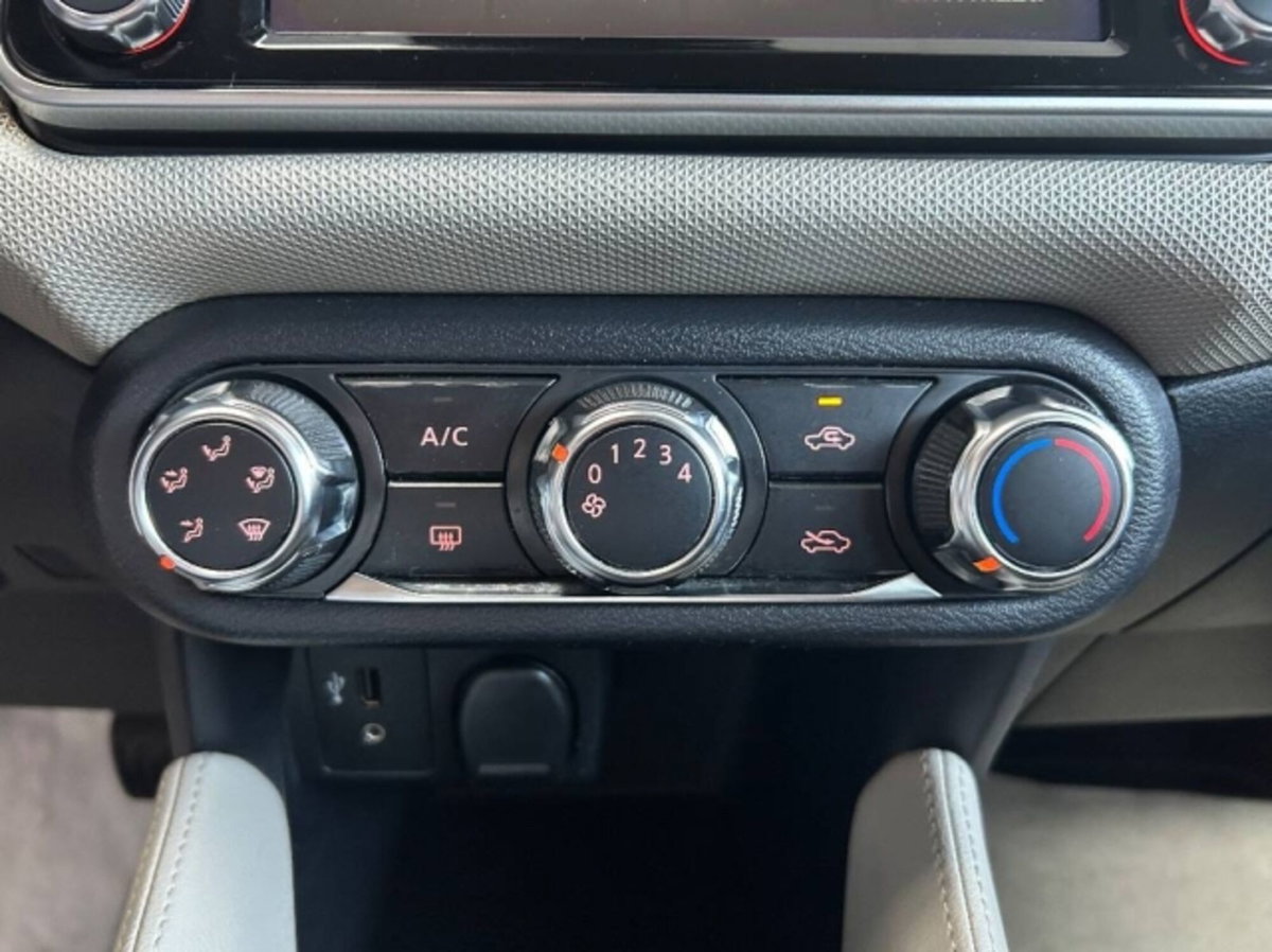 Nissan Micra dCi 90 5 porte Acenta (18)