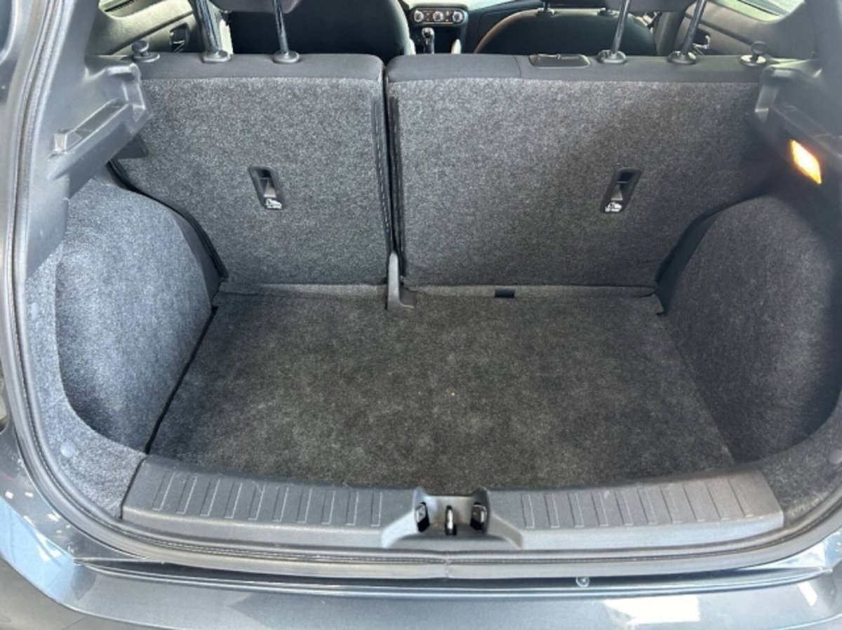 Nissan Micra dCi 90 5 porte Acenta (9)