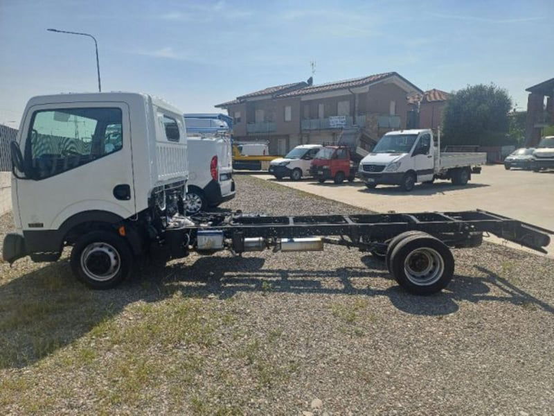 Nissan Cabstar 35.12 2.5 TDI 121CV PC-RG Cabinato