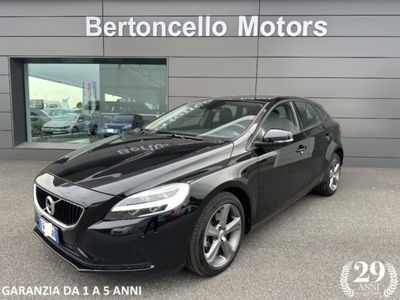 Volvo V40 T2 Business Plus usata