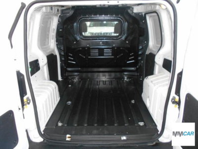 Fiat Fiorino 1.3 MJT 95CV Cargo (10)
