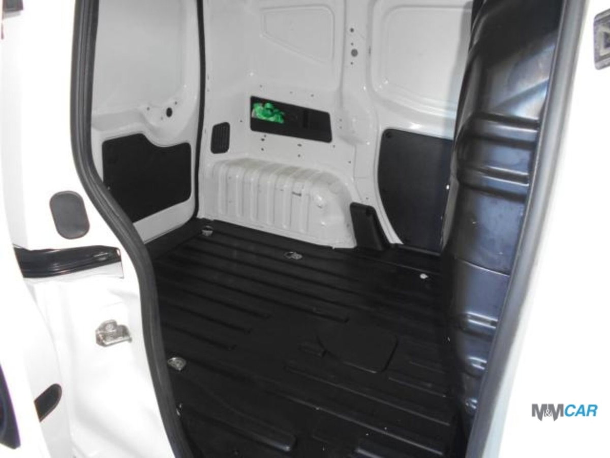 Fiat Fiorino 1.3 MJT 95CV Cargo (11)