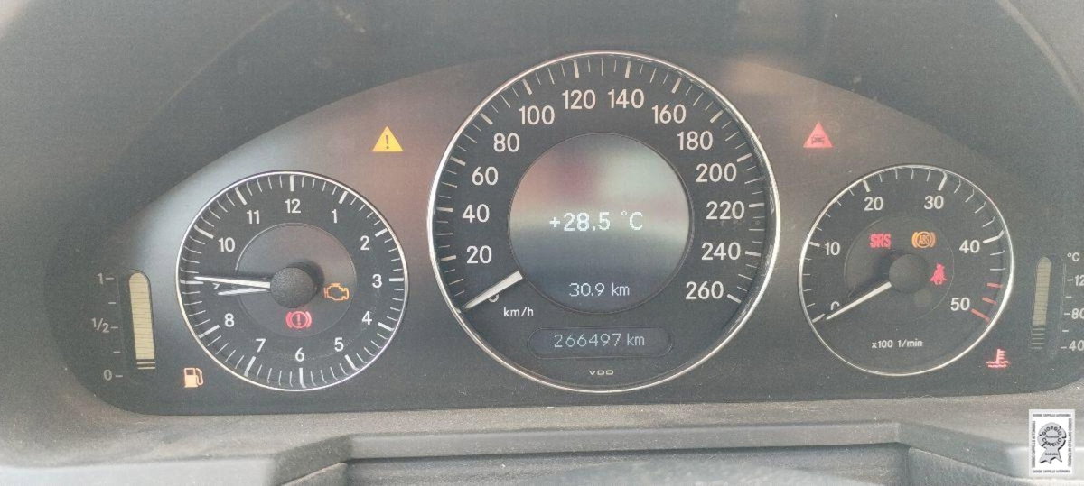 Mercedes-Benz Classe E 220 CDI cat Elegance (10)