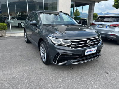 Volkswagen Tiguan 2.0 TDI 150 CV SCR DSG 4MOTION R-Line usata