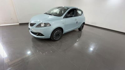 Lancia Ypsilon 1.2 69 CV 5 porte GPL Ecochic Elefantino Blu 