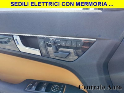 Mercedes-Benz Classe E Cabrio 350 CDI Cabrio BlueEFFICIENCY Avantgarde (14)