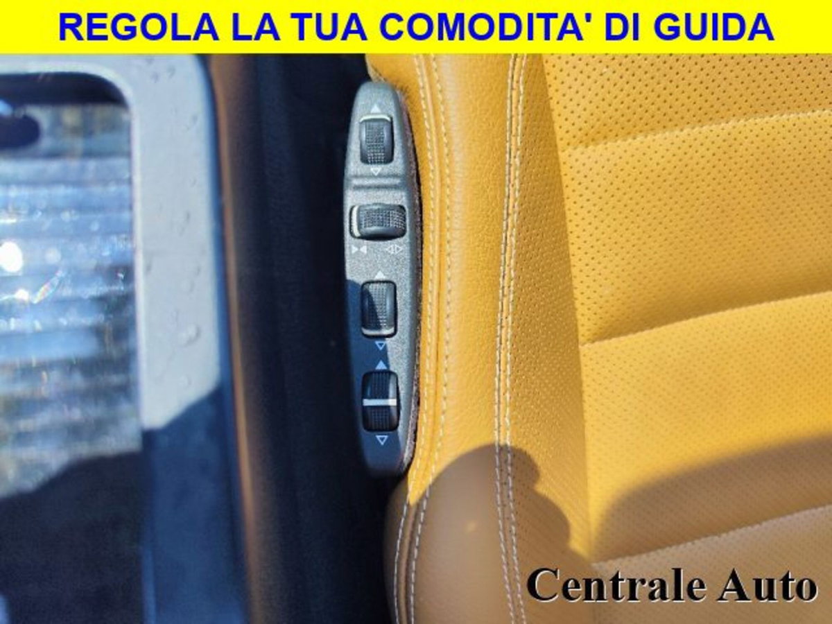 Mercedes-Benz Classe E Cabrio 350 CDI Cabrio BlueEFFICIENCY Avantgarde (18)