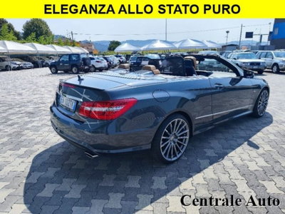 Mercedes-Benz Classe E Cabrio 350 CDI Cabrio BlueEFFICIENCY Avantgarde (2)