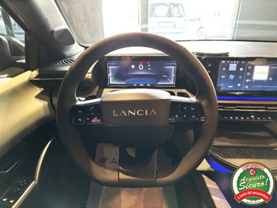 Lancia Ypsilon 1.2 mhev 110cv e-dct (10)