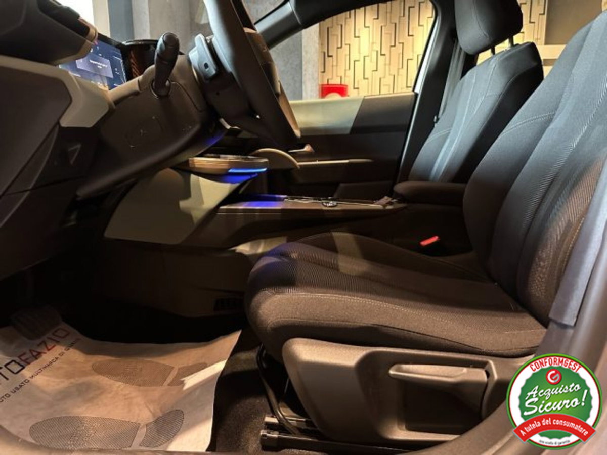 Lancia Ypsilon 1.2 mhev 110cv e-dct (19)