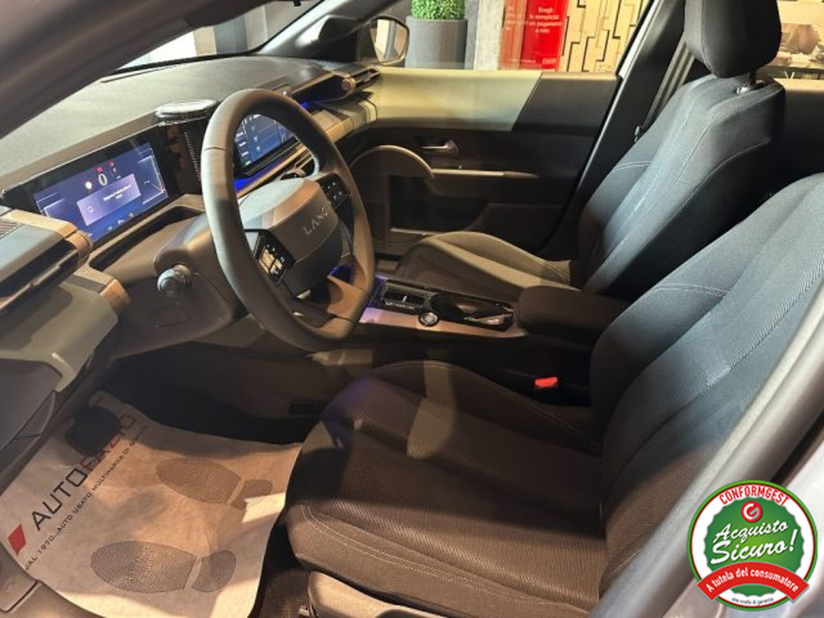 Lancia Ypsilon 1.2 mhev 110cv e-dct (5)