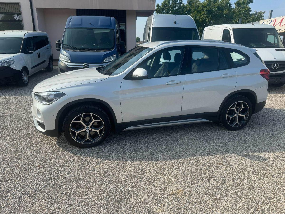 BMW X1 xDrive18d xLine Plus (6)