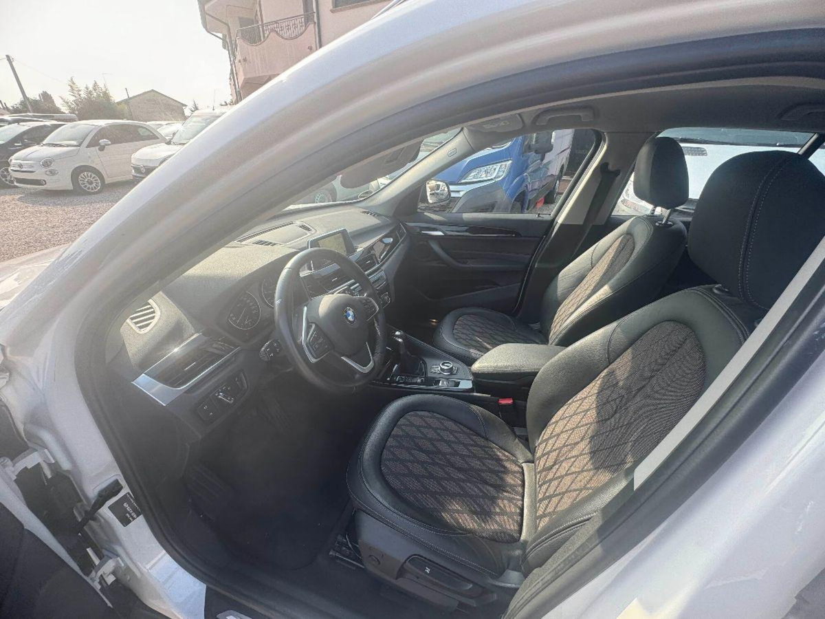 BMW X1 xDrive18d xLine Plus (8)