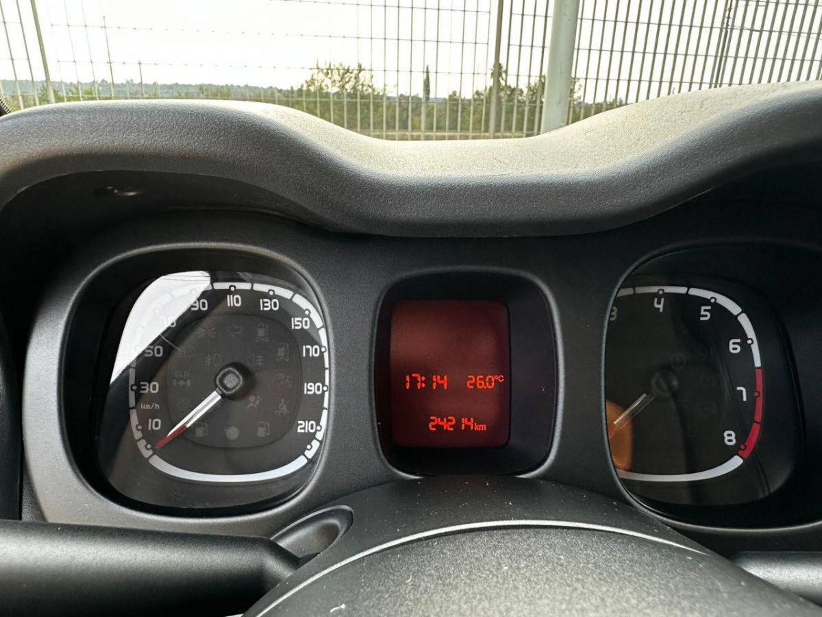 Fiat Panda 1.0 firefly hybrid s&s 70cv 5p.ti (6)