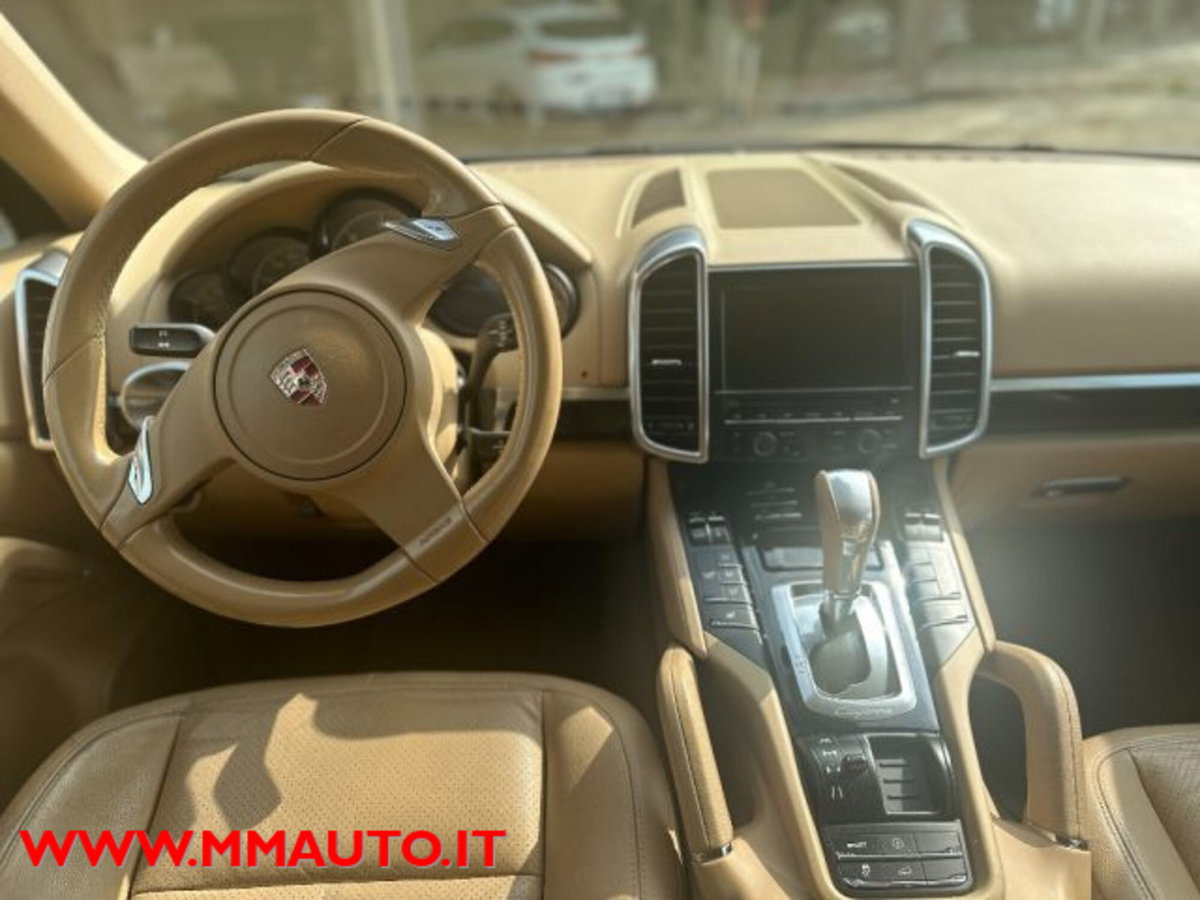 Porsche Cayenne 3.0 Diesel (14)