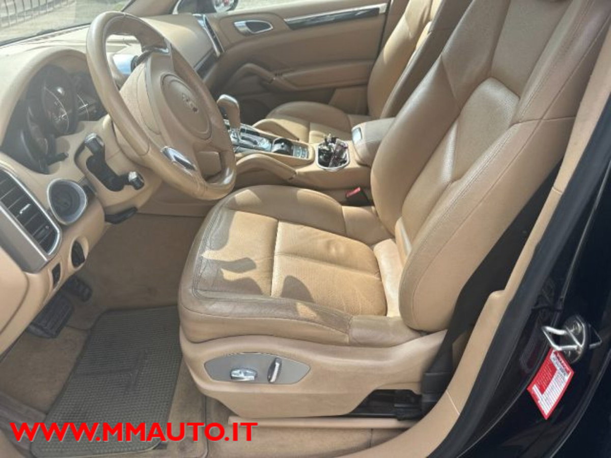 Porsche Cayenne 3.0 Diesel (16)