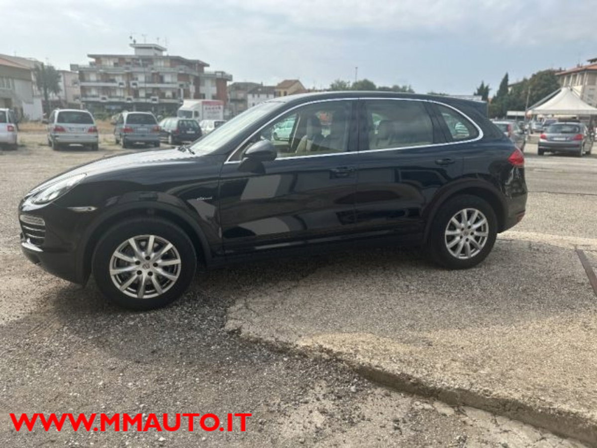 Porsche Cayenne 3.0 Diesel (5)