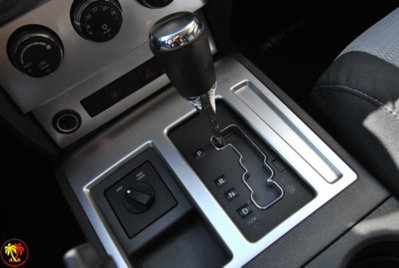 Dodge Nitro 2.8 CRD DPF SXT 4WD (13)